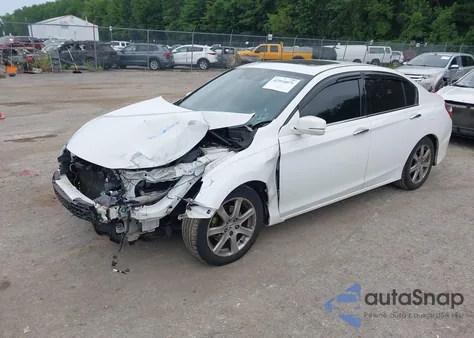 2016 Honda Accord Ex-L V-6 z USA, uszkodzony, nr VIN 1HGCR3F01GA002387